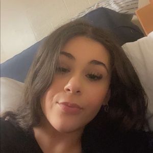 Meet your Posher, Sabrina